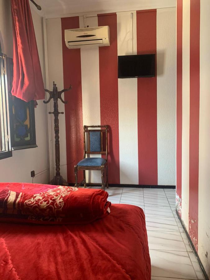 Hotel Sevilla Chefchaouen Exteriör bild