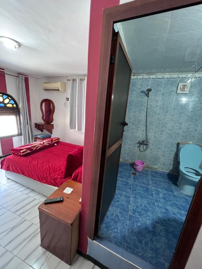 Hotel Sevilla Chefchaouen Exteriör bild